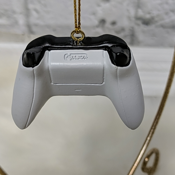 Microsoft Xbox One Controller Mini White Ornament - Picture 3 of 5